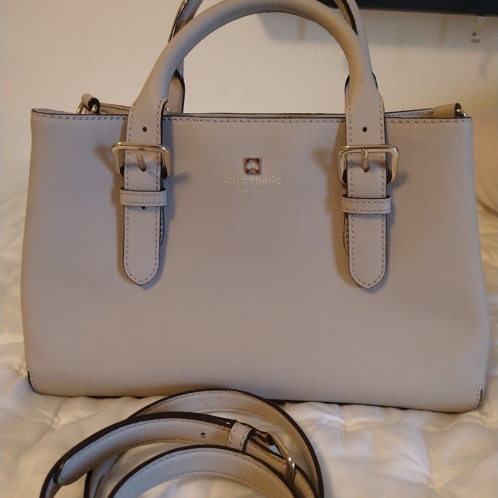 Like new Kate Spade bag.